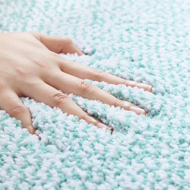 Měkká zelená rohožka s vysokým vlasem