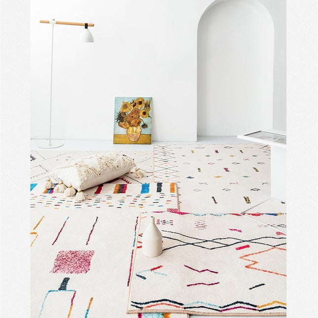 Autentický bílý berberský koberec s třásněmi