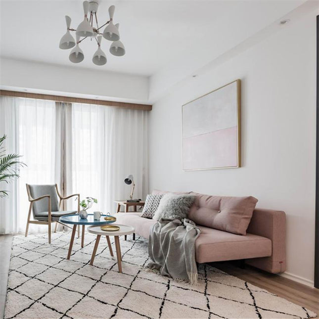 Bílý berberský koberec s černými kosočtverci