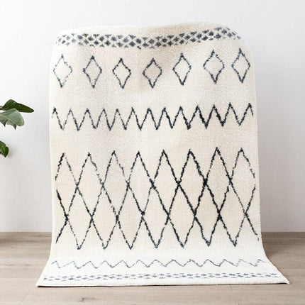 Elegantní berberský koberec s černými vzory