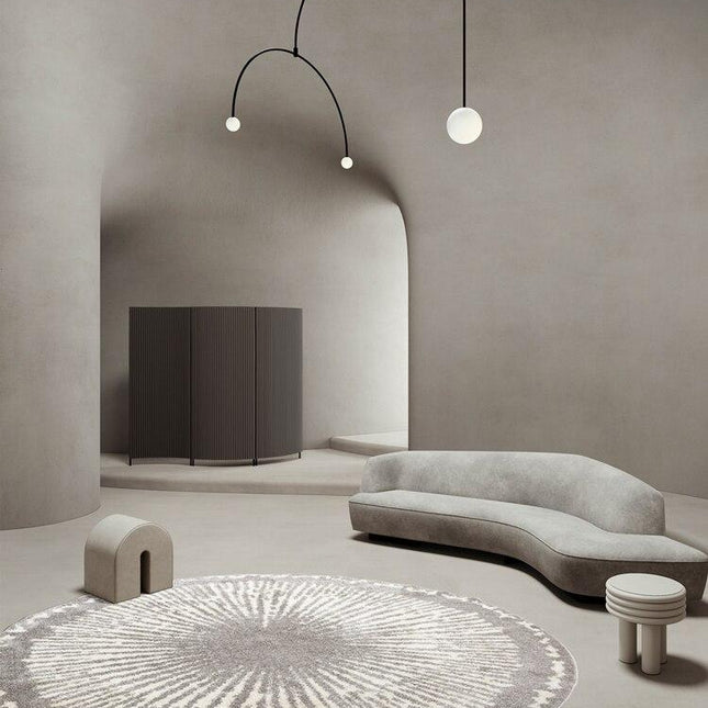 Kulatý šedý koberec v berberském stylu