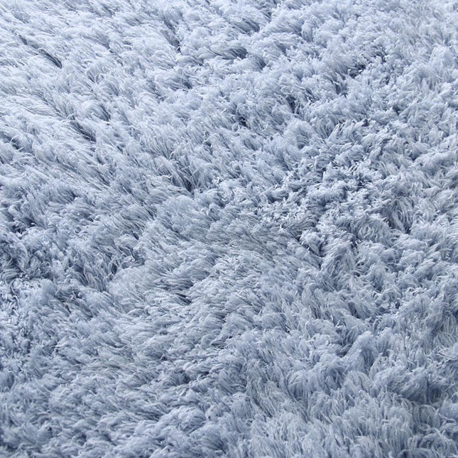 Šedá koupelnová předložka s vysokým vlasem