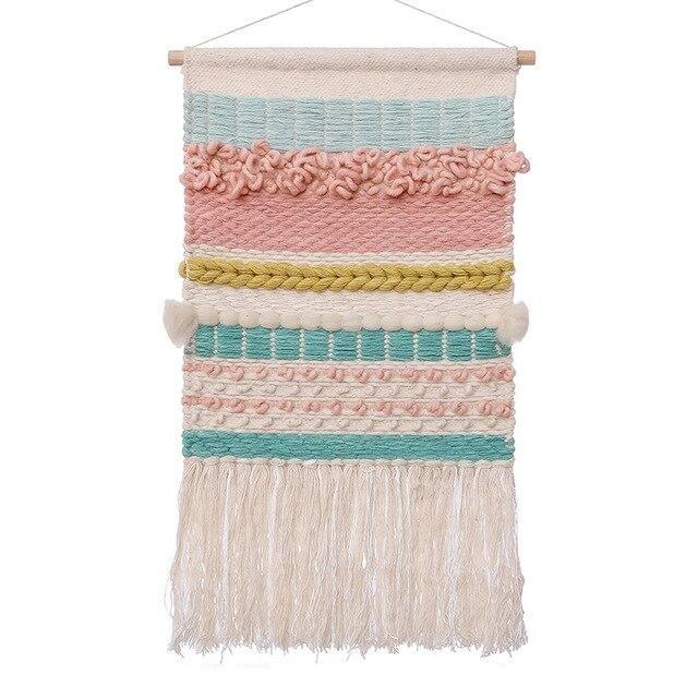 Dekorační tkaná tapisérie v pastelových barvách