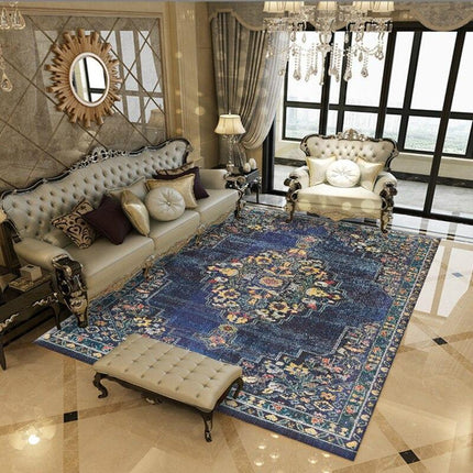 Perský koberec se starožitným vzhledem