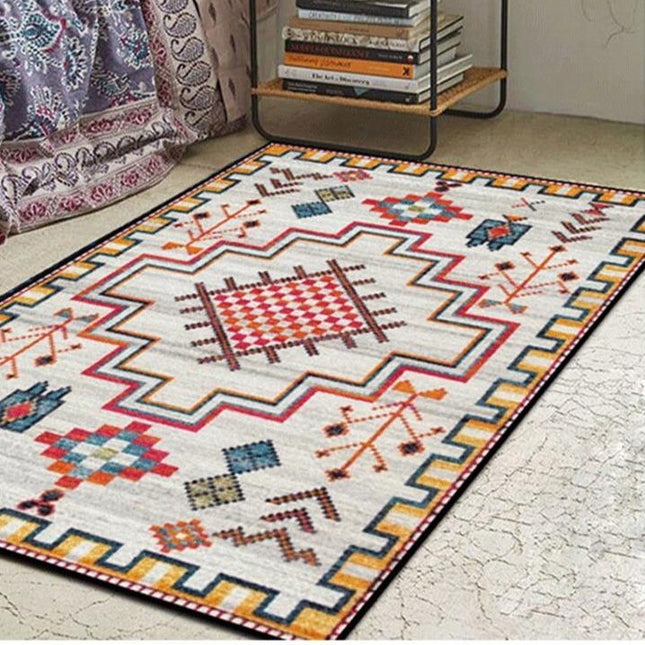 Červeno-žlutý koberec s etno vzorem