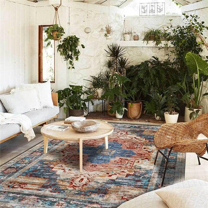 Barevný koberec ve vintage stylu